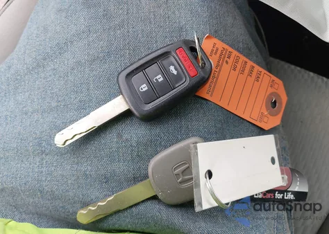 2015 Honda Civic Lx z USA, uszkodzony, nr VIN 2HGFG3B53FH511157